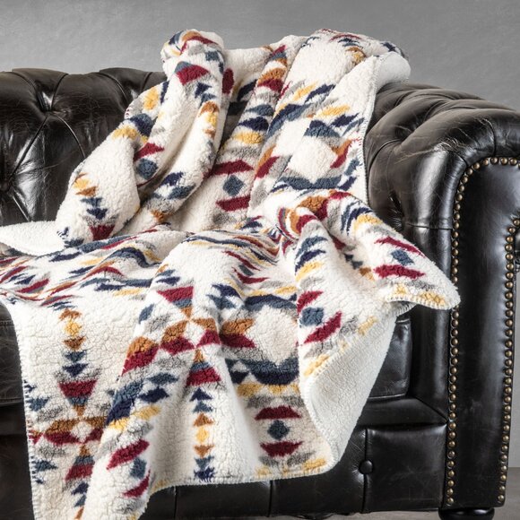 Luxe Home Decor Classic Faux Fur Throw | 1-Piece | Multicolor | 50"x60" - Picture 2 of 13